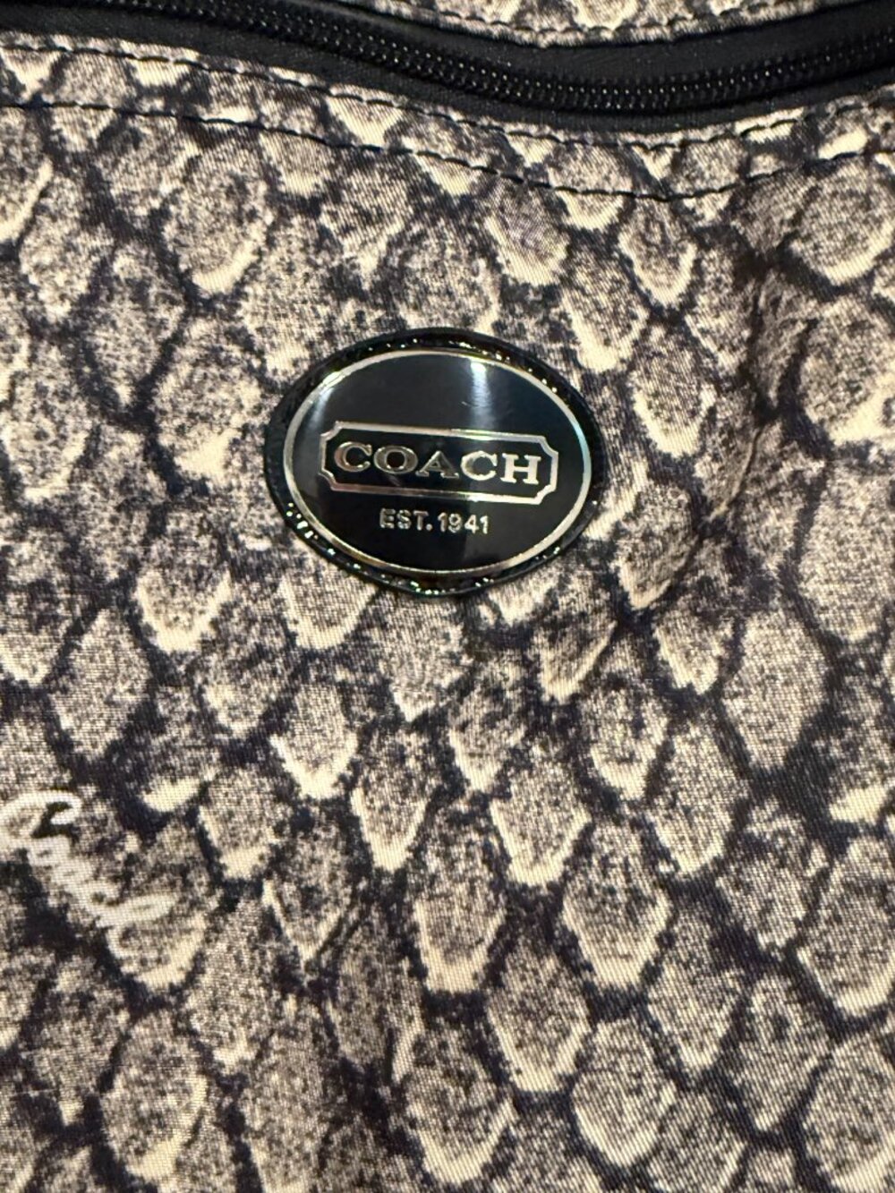 COACH GETAWAY SIGNATURE NYLON PACKABLE WEEKENDER TOTE BAG & POUCH Travel New - Picture 4 of 15